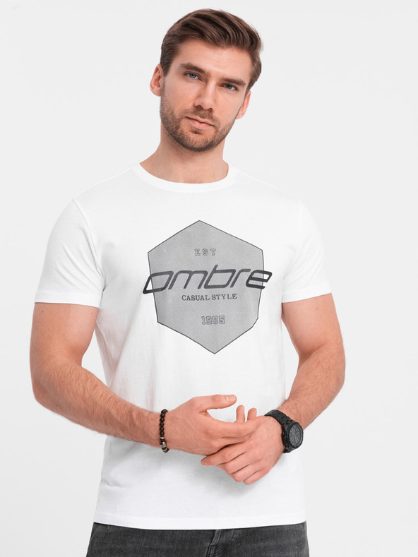 Ombre Clothing Λευκό ανδρικό μπλουζάκι με γεωμετρική εκτύπωση Ombre Clothing