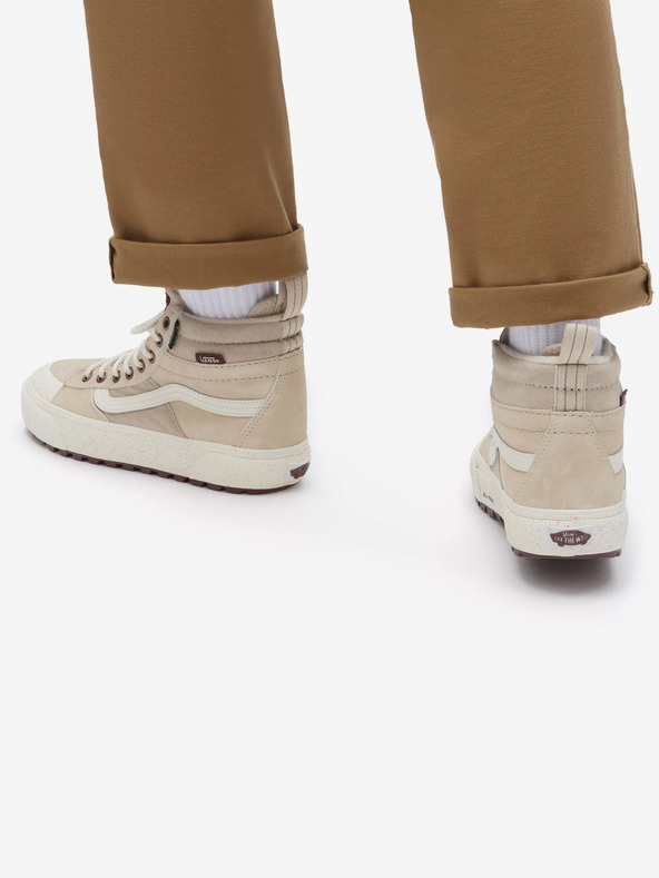 Vans Μπεζ γυναικεία σουέτ αθλητικά παπούτσια αστραγάλου VANS UA SK8-Hi MTE-2