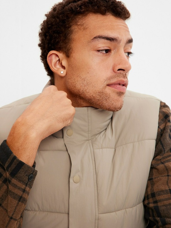 GAP Καπιτονέ γιλέκο με φερμουάρ GAP