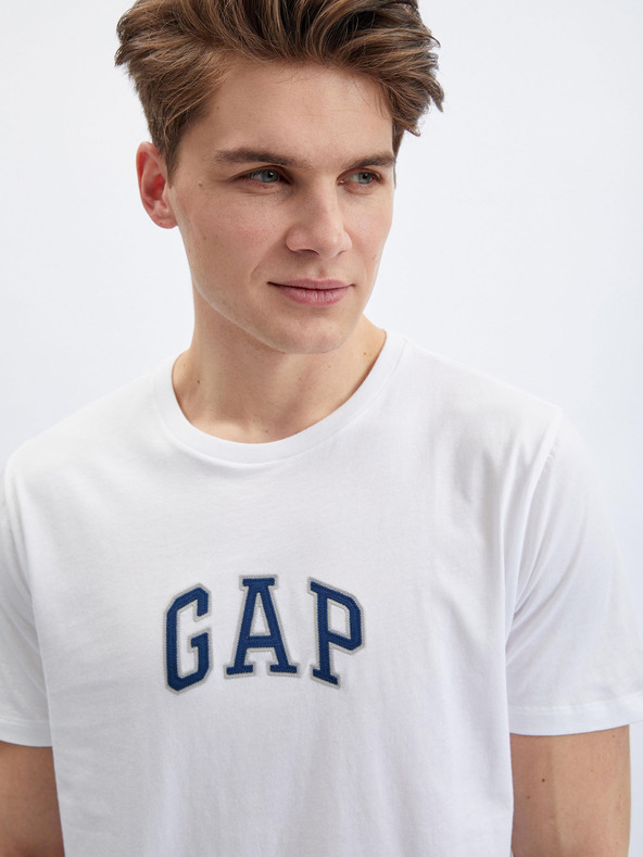 GAP T-shirt με λογότυπο GAP