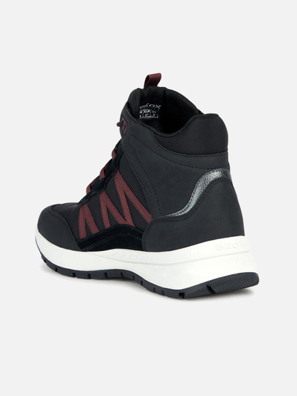 Geox Μαύρα γυναικεία αθλητικά παπούτσια Geox Braies ABX