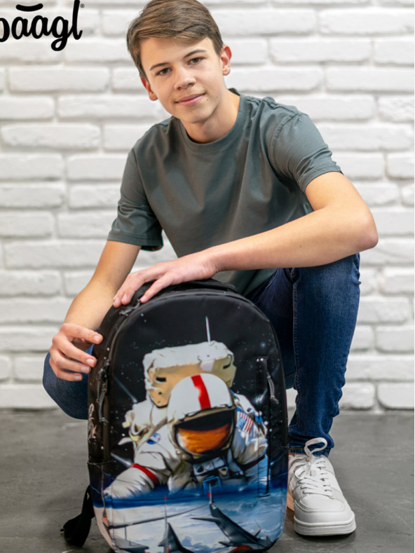 BAAGL  Μαύρο σακίδιο Baagl eARTh - Cosmonaut by Caer8th