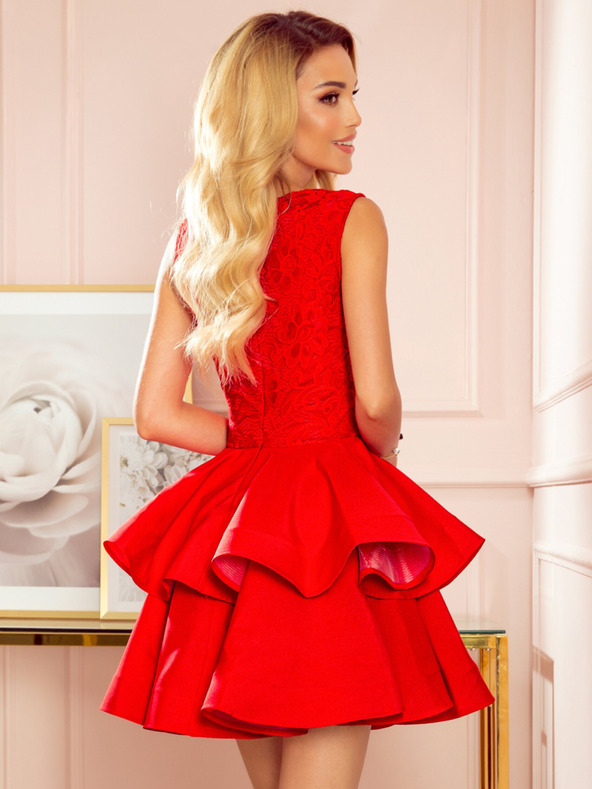 numoco Αποκλειστικό φόρεμα με λαιμόκοψη από δαντέλα - κόκκινο Numoco