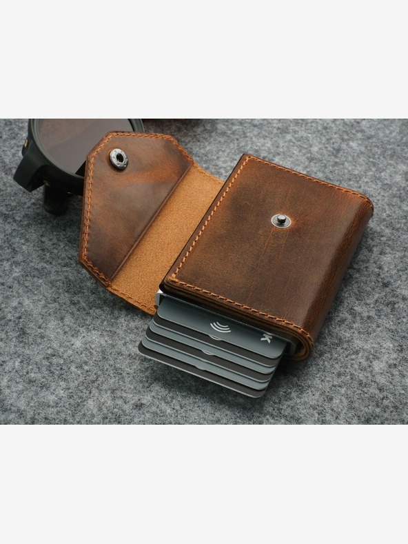 Pularys Pularys ανδρικό δερμάτινο πορτοφόλι καφέ