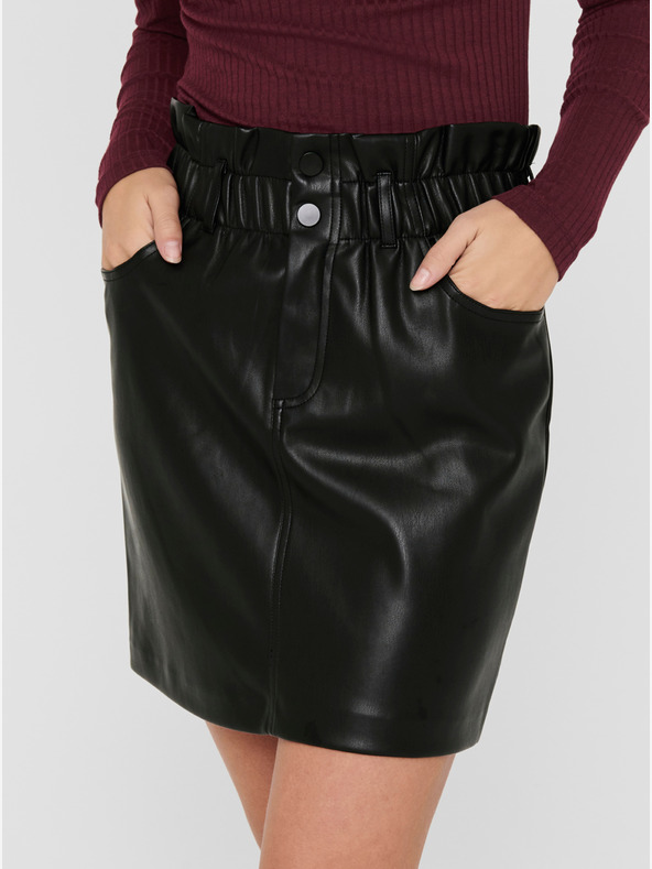 ONLY Μαύρη γυναικεία μίνι φούστα από δερματίνη ONLY Maiya