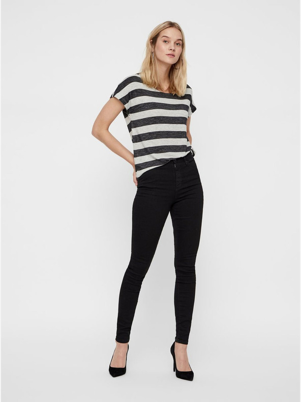 Vero Moda Κρεμ και μαύρο ριγέ T-shirt VERO MODA Wide