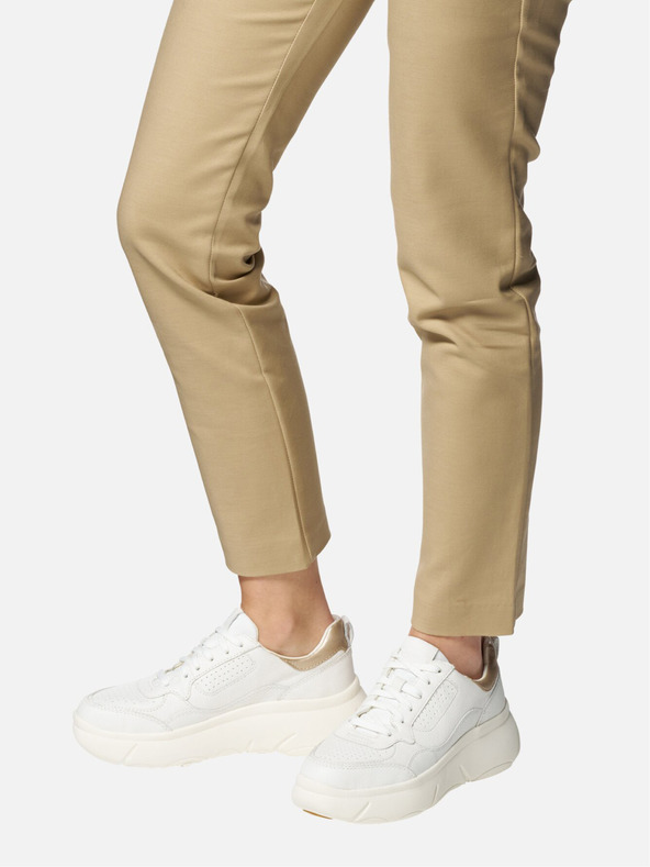 Geox Λευκά γυναικεία αθλητικά παπούτσια Geox Nebula 2.0 X