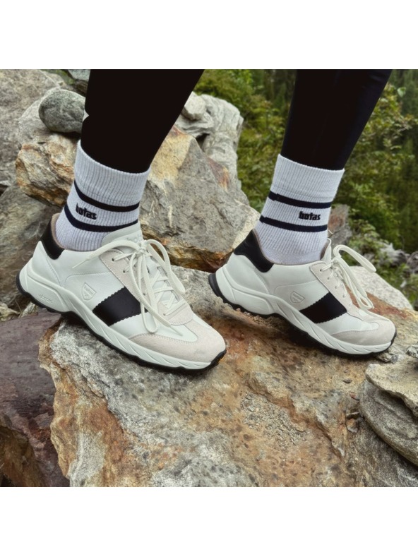 Vasky Botas Nordic Shadow - Ανδρικά δερμάτινα αθλητικά παπούτσια / μπότες εξωτερικού χώρου άσπρο-μαύρο Τσεχική παραγωγή από Zlín