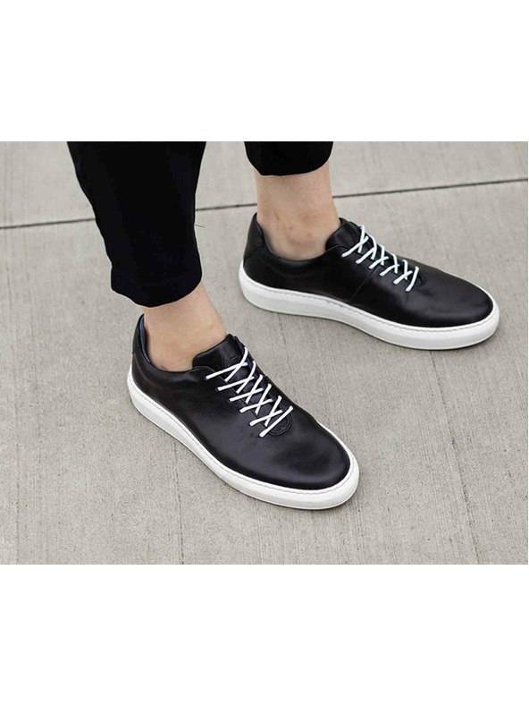 Vasky Γυναικεία δερμάτινα αθλητικά παπούτσια / μπότες μαύρα και λευκά Vasky Teny