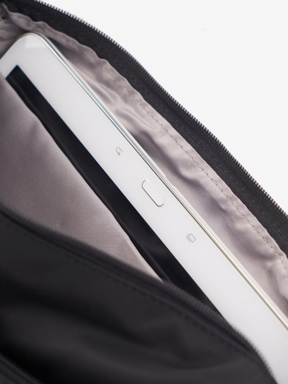 Hedgren Μαύρη γυναικεία τσάντα χιαστί Hedgren Eye M