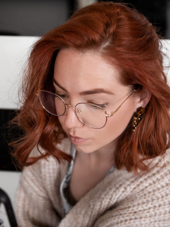 VEYREY VeyRey Γυαλιά μπλοκαρίσματος μπλε φωτός οβάλ Petronell μαύρο χρυσό