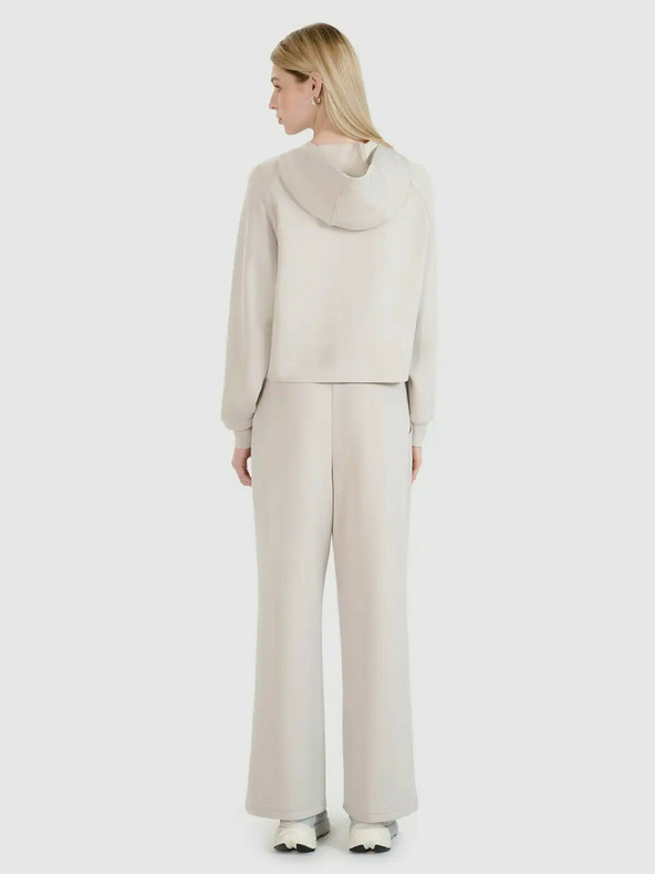 4F Γυναικεία φόρμα 4F