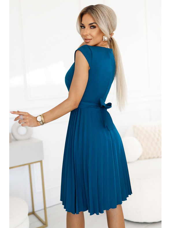 numoco Numoco Κλασικό φόρεμα με λουράκι και κοντό μανίκι με ζώνη