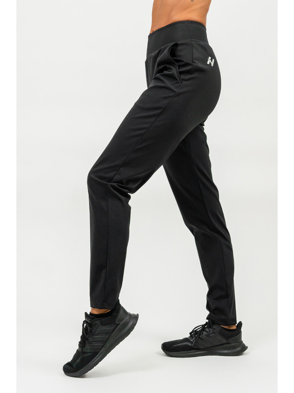 Nebbia Sleek Φόρμα