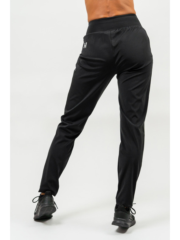 Nebbia Sleek Φόρμα