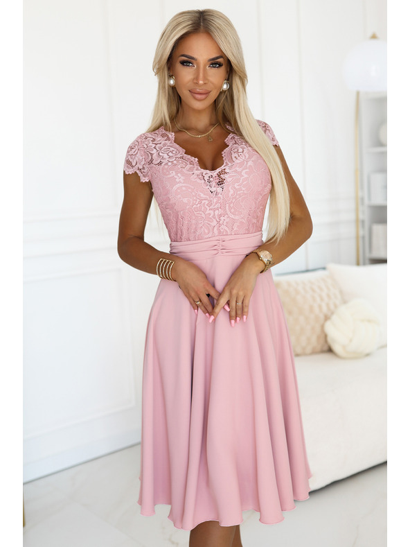 numoco Ανοιχτό ροζ σιφόν φόρεμα με δαντελένια λαιμόκοψη