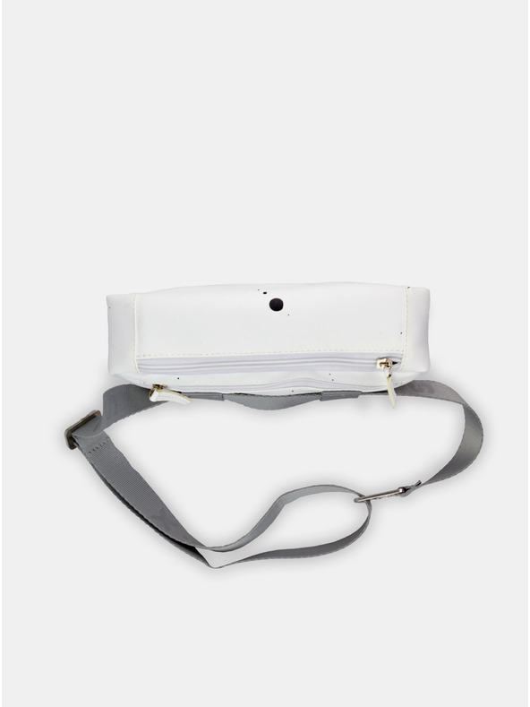 Xiss Xiss White Kidney Splashed White