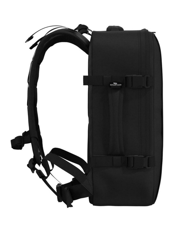 CabinZero Μαύρο σακίδιο πλάτης CabinZero Military 36L Absolute Black