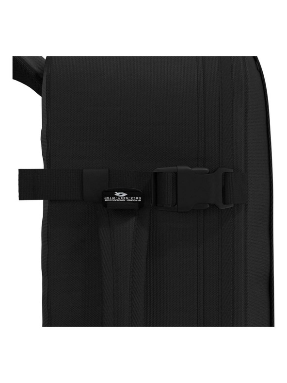CabinZero Μαύρο σακίδιο πλάτης CabinZero Military 36L Absolute Black
